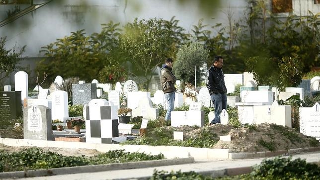  cementerio-musulman-grinon--644x362 - copia 