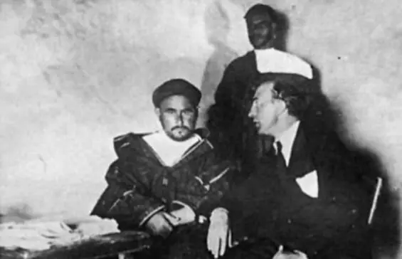  oteiza junto a abdelkrim 