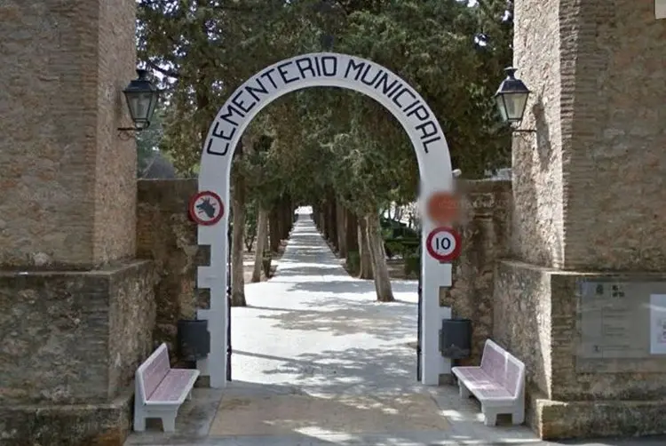 Cementerio del t&eacute;rmino municipal 
La Oliva
