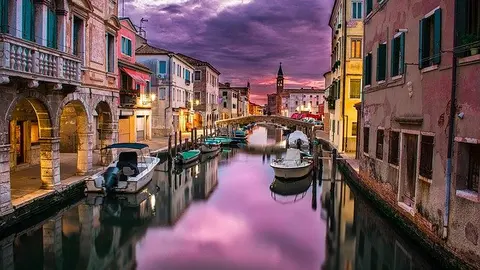 canal-1209808_640