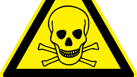 toxic-28714_640